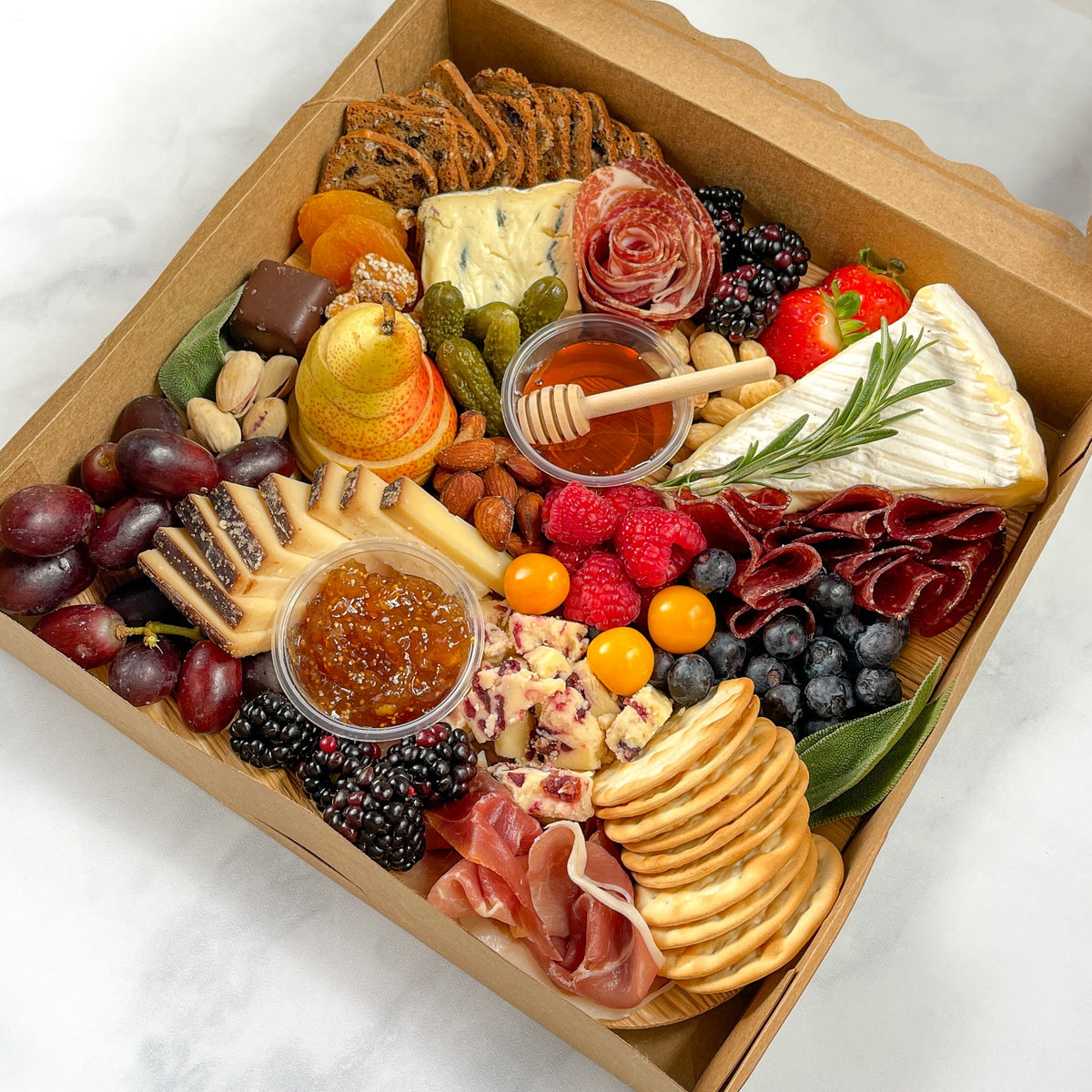 Medium Graze Box – Graze & Vines